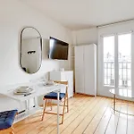 Sejour Cosy A Deux Entre Voltaire & Marais