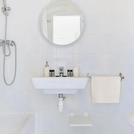 Sejour Cosy A Deux Entre Voltaire & Marais Appartamento *